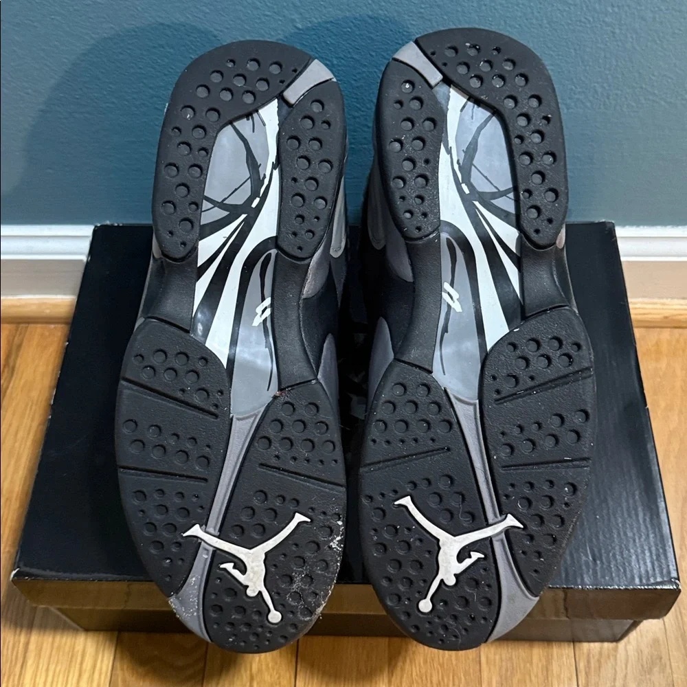 Jordan Air Jordan 8 Retro Winter in Black and Metallic Silver - Picture 6 of 7